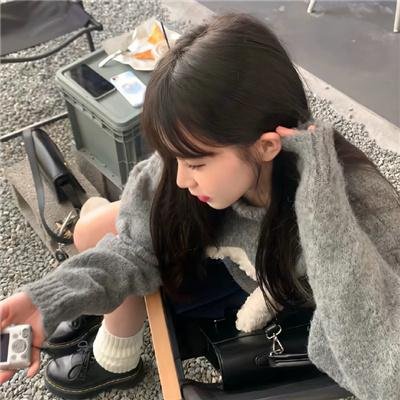 相逢何必曾相识